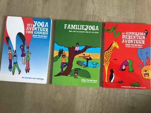 Kinder yoga boeken van oa Helen Purperhart, Boeken, Esoterie en Spiritualiteit, Zo goed als nieuw, Instructieboek, Meditatie of Yoga
