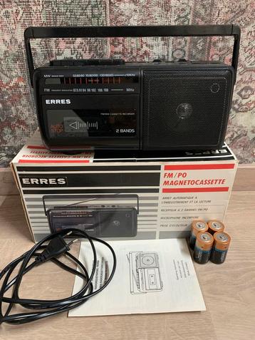 Erres Retro Radio-Cassettespeler uit 1990 beschikbaar voor biedingen