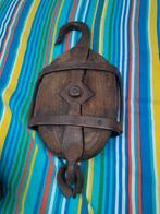 Oude katrol, strijkijzer, waag en ketel, Ophalen of Verzenden