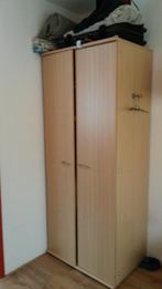 2 deurs kledingkast, Ophalen, Gebruikt
