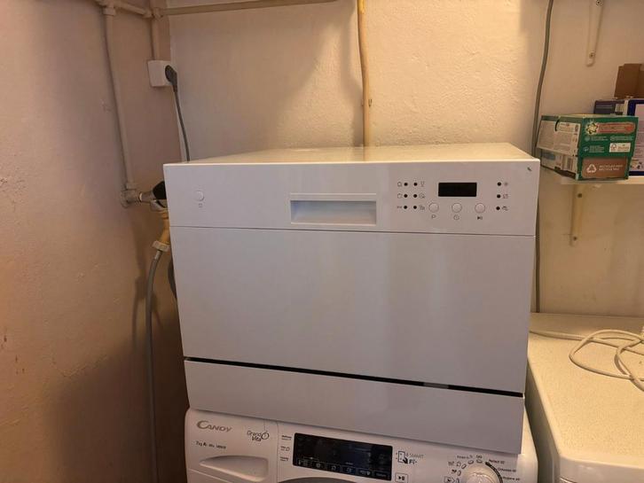 Compacte Mini Vaatwasser - Ideaal voor Kleine Keukens, Witgoed en Apparatuur, Vaatwasmachines, Gebruikt, Vrijstaand, Minder dan 85 cm