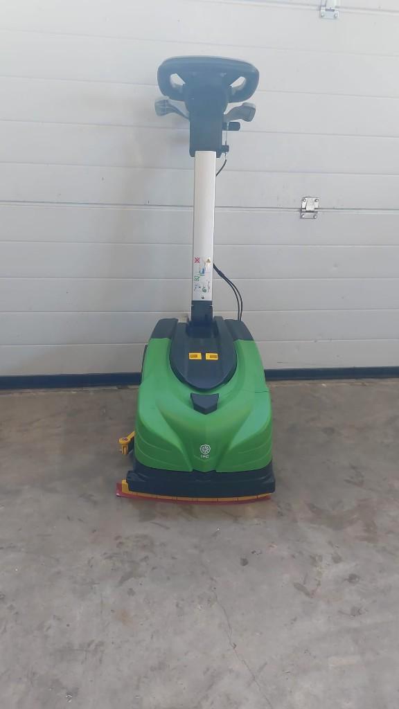 Dibo CT 5 Schrobzuigmachine schoonmaakmachine, Doe-het-zelf en Verbouw, Reinigingsmachines, Zo goed als nieuw, Schrobmachine, Ophalen of Verzenden