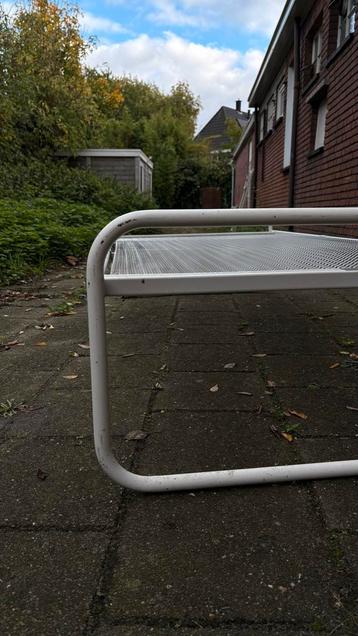 AVek Design Bedbodem - Wit Metaal beschikbaar voor biedingen