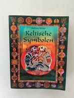 Keltische symbolen. Sabine Heinz, Ophalen of Verzenden, Zo goed als nieuw