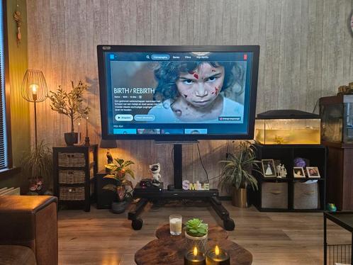 clever lcd, Audio, Tv en Foto, Televisies, Zo goed als nieuw, 100 cm of meer, Full HD (1080p), Overige merken, Ophalen