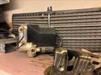 Mercedes 190 w201 ABS pomp, Ophalen of Verzenden, Mercedes-Benz