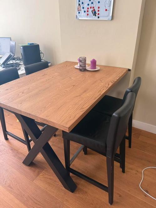 Mango houten tafel + 4 Bergmund IKEA Barstoelen, Huis en Inrichting, Tafels | Eettafels, Zo goed als nieuw, 50 tot 100 cm, 100 tot 150 cm