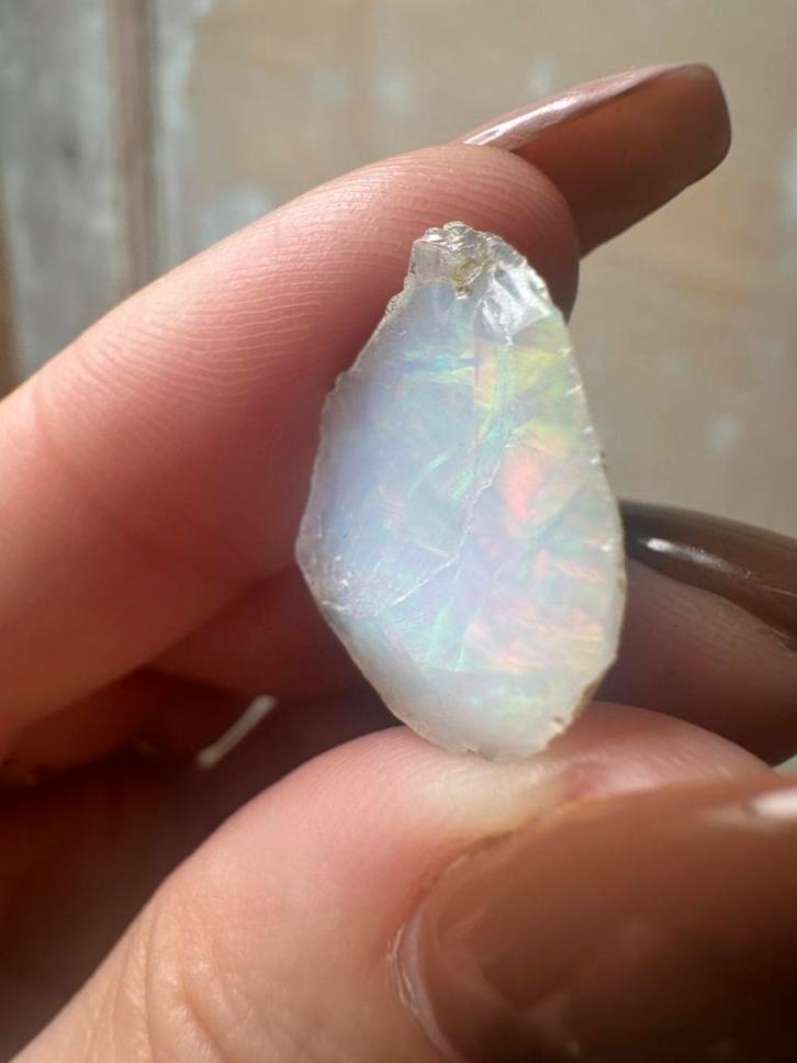 Hele mooie welo opaal | slechts €10,-, Verzamelen, Mineralen en Fossielen, Mineraal, Ophalen of Verzenden