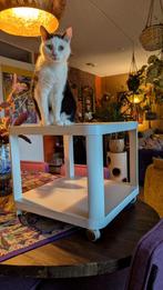 Gratis Ikea tafeltje z.g.a.n., Huis en Inrichting, Tafels | Bijzettafels, Minder dan 55 cm, Vierkant, Zo goed als nieuw, Hout