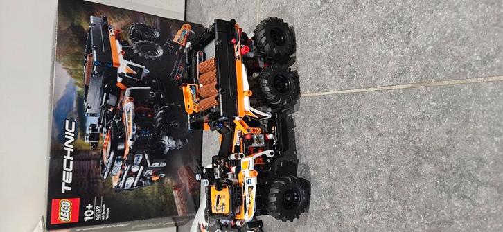 lego technic 42139, Kinderen en Baby's, Speelgoed | Duplo en Lego, Zo goed als nieuw, Ophalen of Verzenden