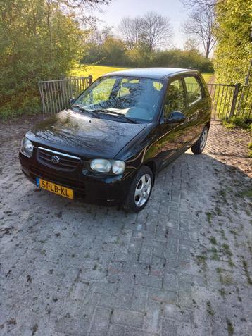 Suzuki Alto 1.1 2002 Zwart beschikbaar voor biedingen