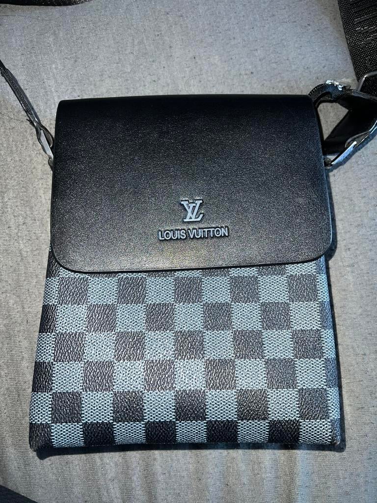 Louis Vuitton tas, Ophalen of Verzenden, Zo goed als nieuw, Zwart, Overige merken