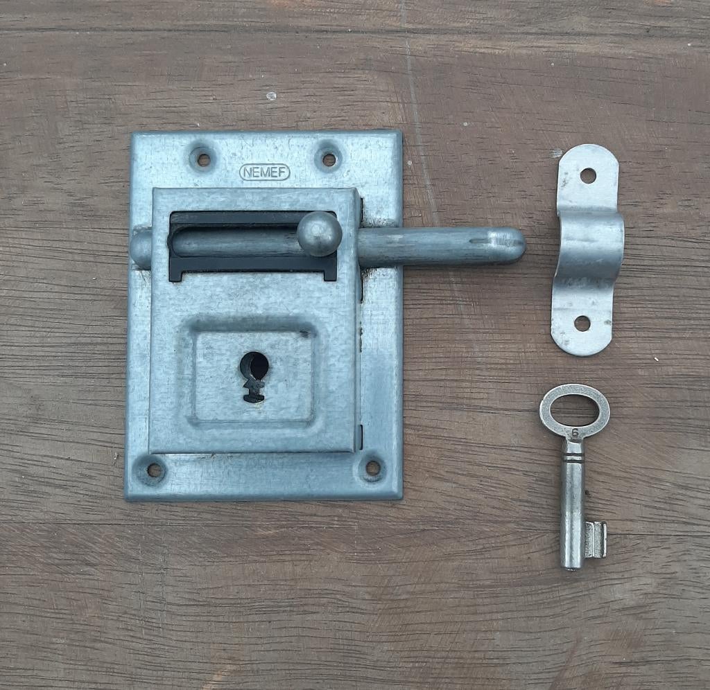 Nemef Opleg Grendelslot Verzinkt met 1 Sleutel, Ophalen, Zo goed als nieuw, 150 tot 200 cm, IJzer