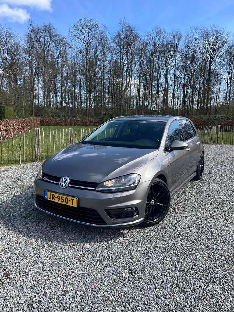 Volkswagen Golf 2.0TDI Lounge ed. 184pk 440nm DSG 2015 Grijs, Stof, 4 cilinders, 154 €/maand, 1968 cc