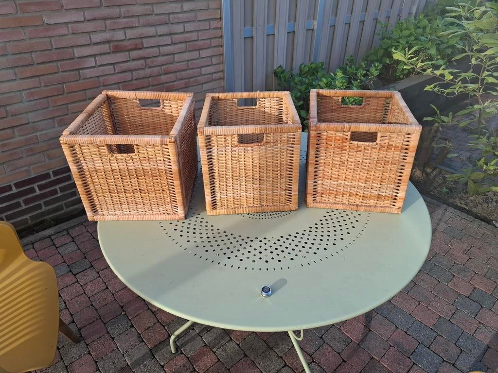 Drie rieten manden voor IKEA KALLAX kast, Gebruikt, Mand, Ophalen of Verzenden, Riet