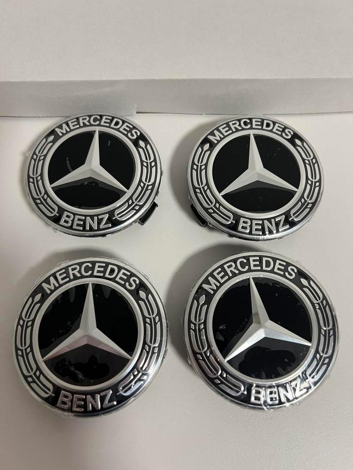 Mercedes Naafdoppen 75mm Set van 4 Velgdoppen centre cap AMG, Auto diversen, Wieldoppen, Ophalen of Verzenden
