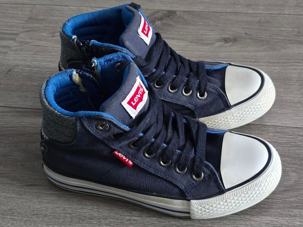 Marineblauw Levi's schoenen, maat 32 (GB3), Ophalen of Verzenden, Schoenen