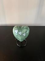 Mini urn hart groen 80ml op standaard, Info@jouwurn.nl, Overige materialen, Ophalen of Verzenden, Minder dan 50 cm