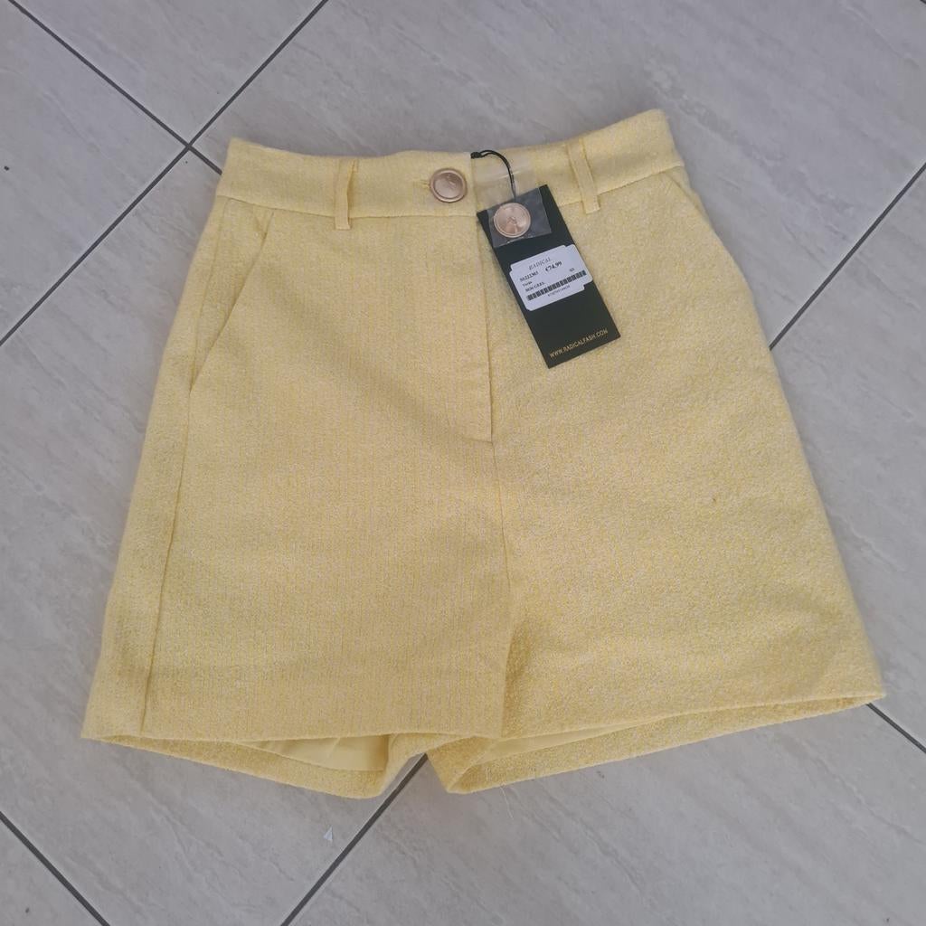 Gele Radical shorts, Kleding | Dames, Kort, Geel, Nieuw, Ophalen of Verzenden