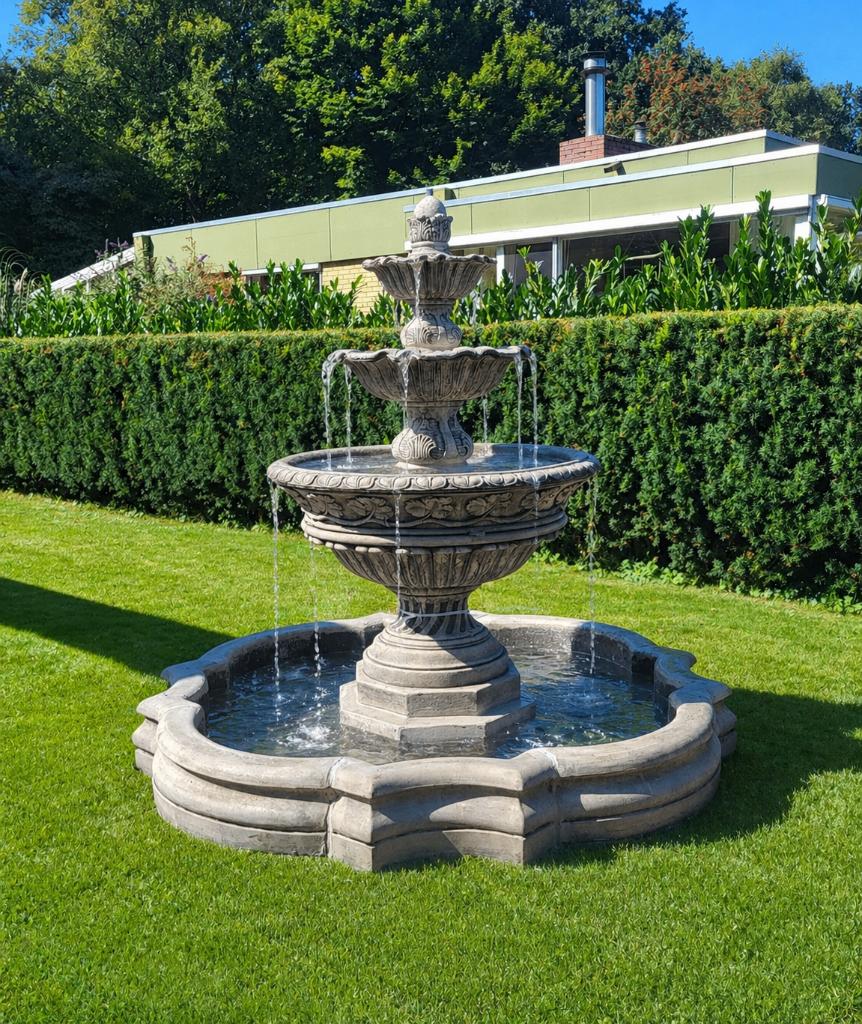 AKTIE Fontein met rand AKTIE, Ophalen, Nieuw, Beton, Fontein