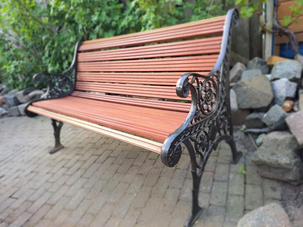 Prachtige Antiek gietijzeren tuinbank met houten latten, Ophalen, Gebruikt, Hout