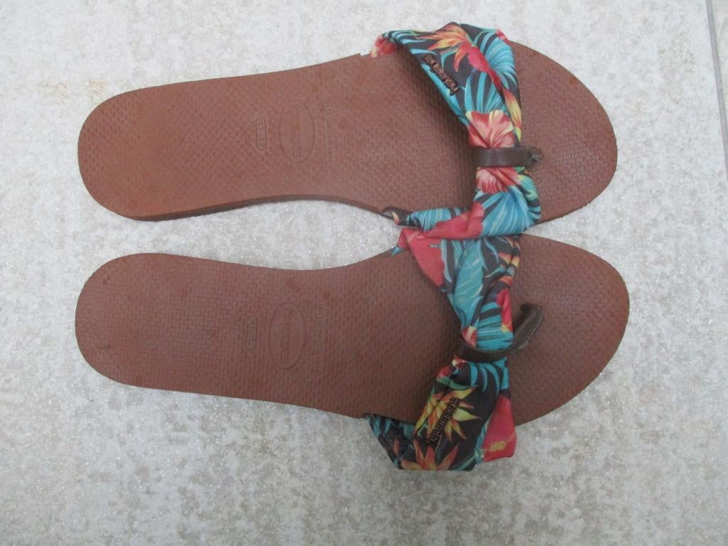 Havaianas teenslippers bruin slippers maat 42 / 43, Slippers, Bruin, Ophalen of Verzenden, Zo goed als nieuw