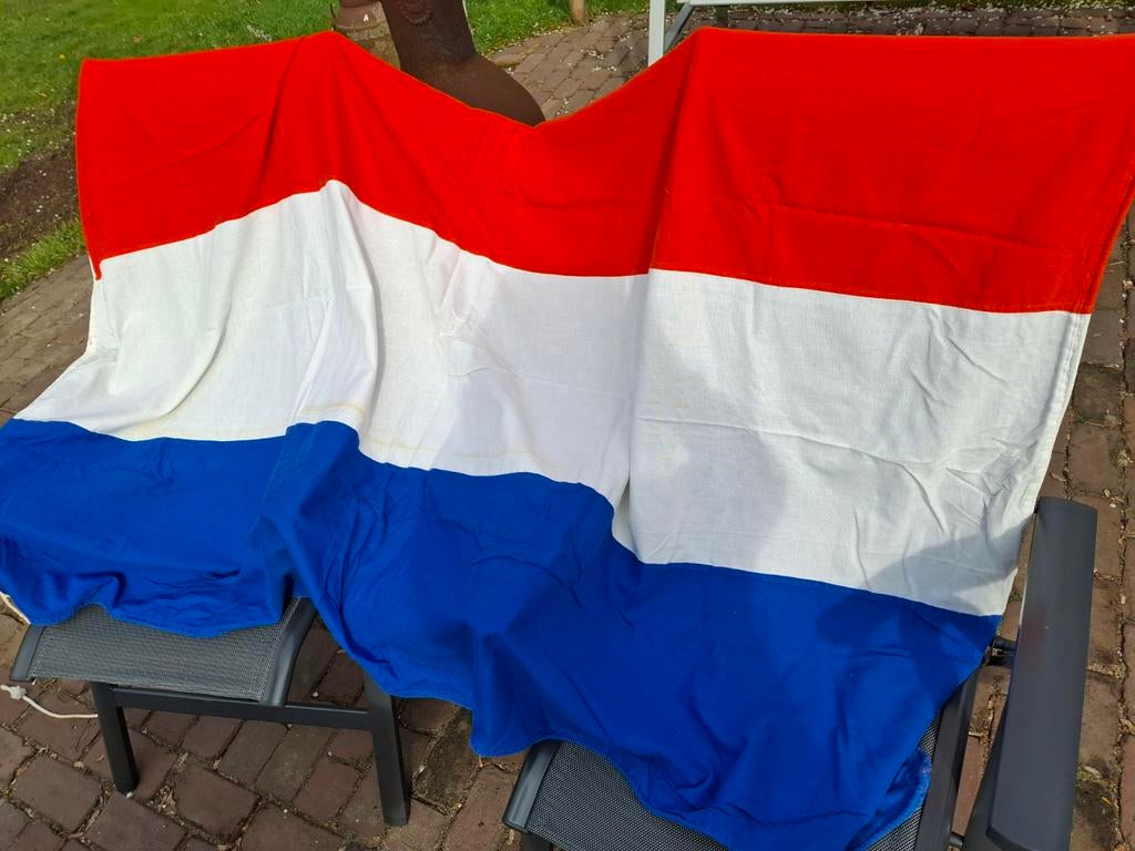 Nederlandse vlag 200 x 130, Diversen, Vlaggen en Wimpels, Ophalen
