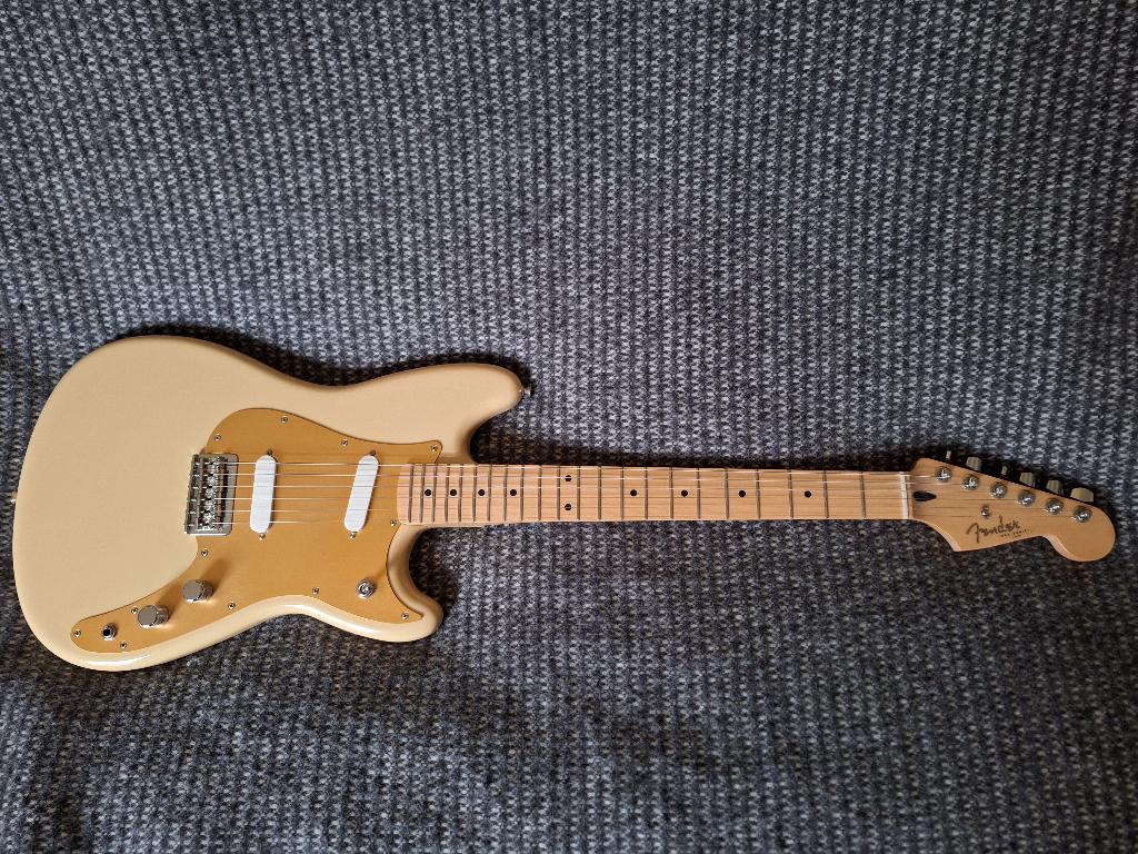 Fender Duo Sonic (2022), Ophalen of Verzenden, Gebruikt, Solid body, Fender
