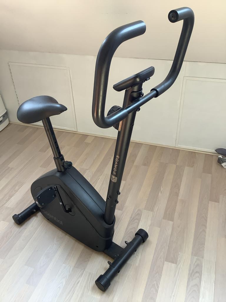 Domyos 03 Essential Hometrainer - Zo goed als nieuw, Ophalen, Zo goed als nieuw, Metaal, Benen