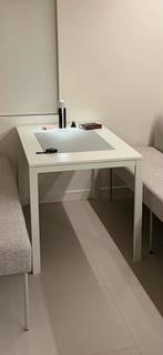 Ikea Vihals eettafel, Huis en Inrichting, Tafels | Eettafels, Ophalen, Overige materialen, Gebruikt, 100 tot 150 cm