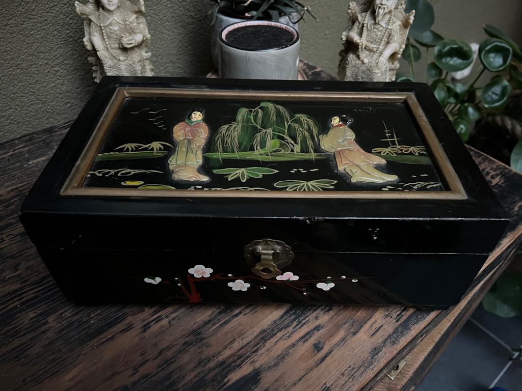 Chinese Sieradenkist Taiwan chinees handwerk speksteen, Verburgt Vintage, Gebruikt, Ophalen of Verzenden, https://verburgtvintage.nl/#contact