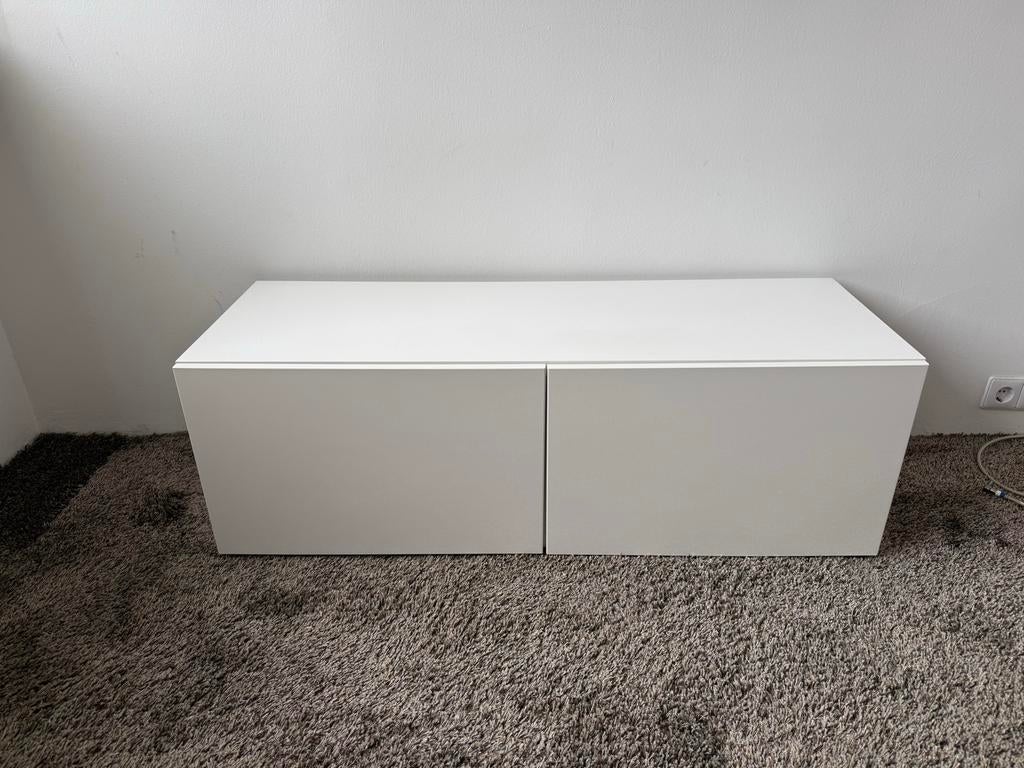 Ikea Besta kast met Selsviken hoogglans witte deuren, Ophalen, Kunststof, Gebruikt, 100 tot 150 cm