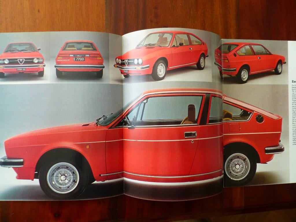 Alfa Romeo Sprint Veloce 1.5 1985 dikke brochure, Boeken, Auto's | Folders en Tijdschriften, Verzenden, Zo goed als nieuw, Alfa Romeo