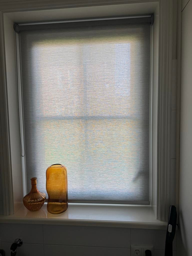 Lichtgrijs rolgordijn 98x140 cm, Huis en Inrichting, Ophalen, Gebruikt, 100 tot 150 cm, 50 tot 100 cm