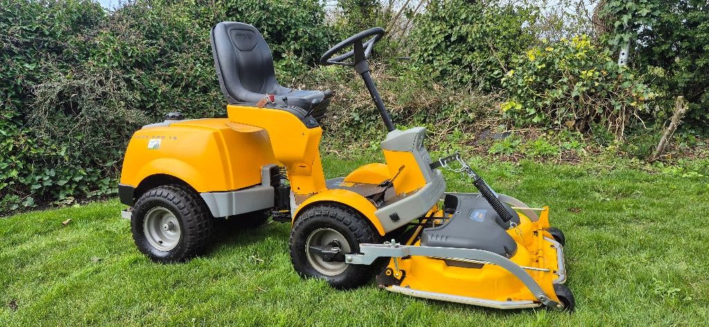 Stiga park pro 16 ,2 cilinder Vanguard, 2021 95cm combidek., Tuin en Terras, Zitmaaiers, Ophalen, Zo goed als nieuw, ., Louwsma@tuinmachines.nl