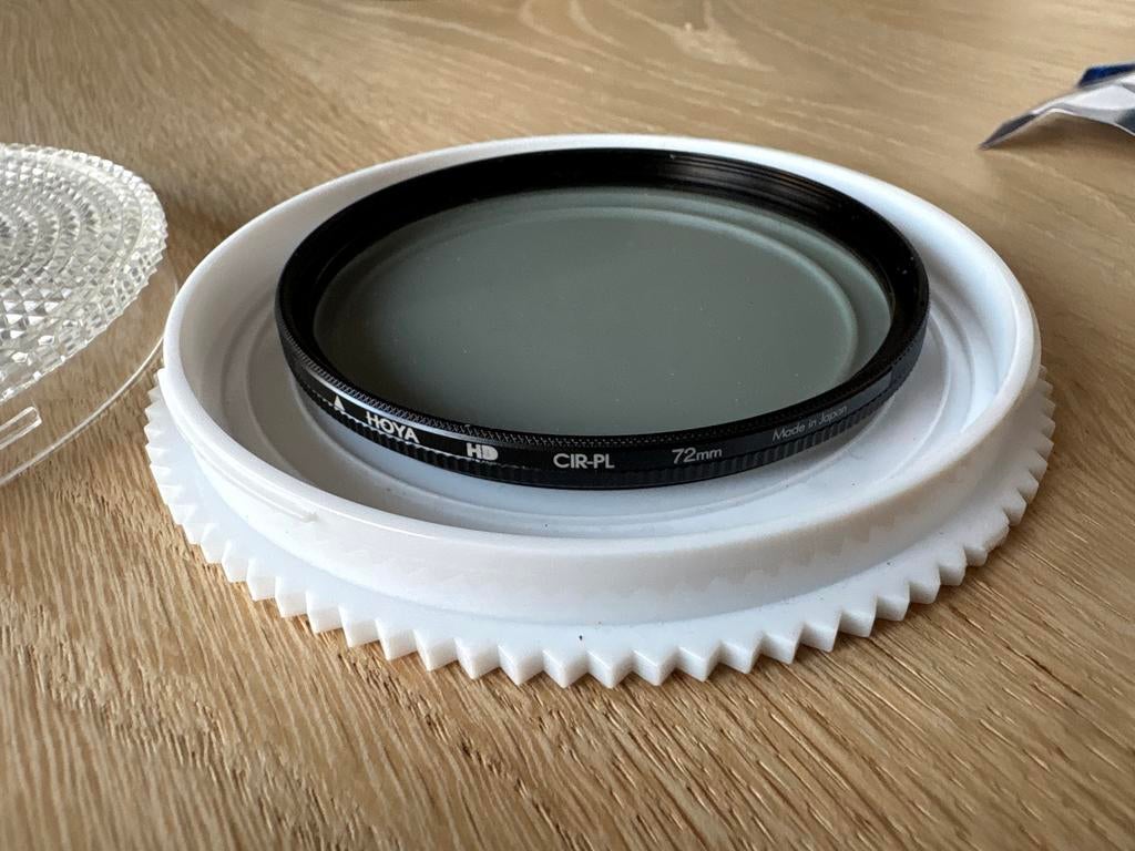 Hoya Circulair Polarisatiefilter 72mm - Nieuwstaat cir-pol, Audio, Tv en Foto, Fotografie | Filters, Overige merken, Polarisatiefilter