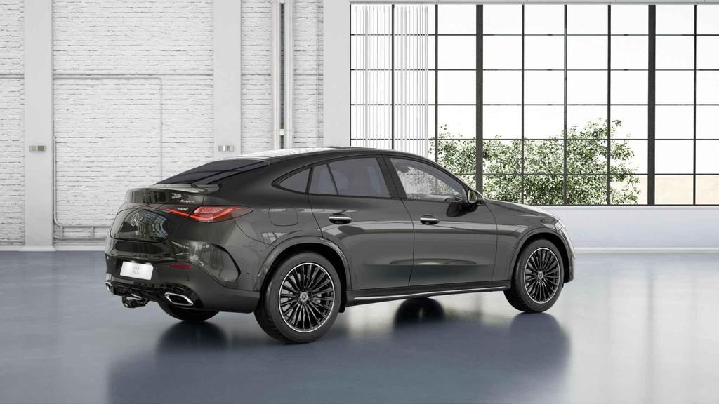 Mercedes-Benz GLC-Klasse Coupé 300e 4MATIC Business Solutio, Auto's, Mercedes-Benz, Automaat, 4 cilinders, Parkeerassistent, Plug-in hybride