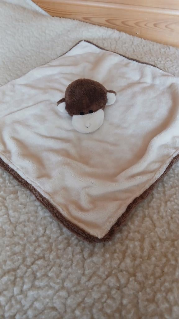 Schattig superzacht knuffeldoekje  aapje, Ophalen of Verzenden, Zo goed als nieuw