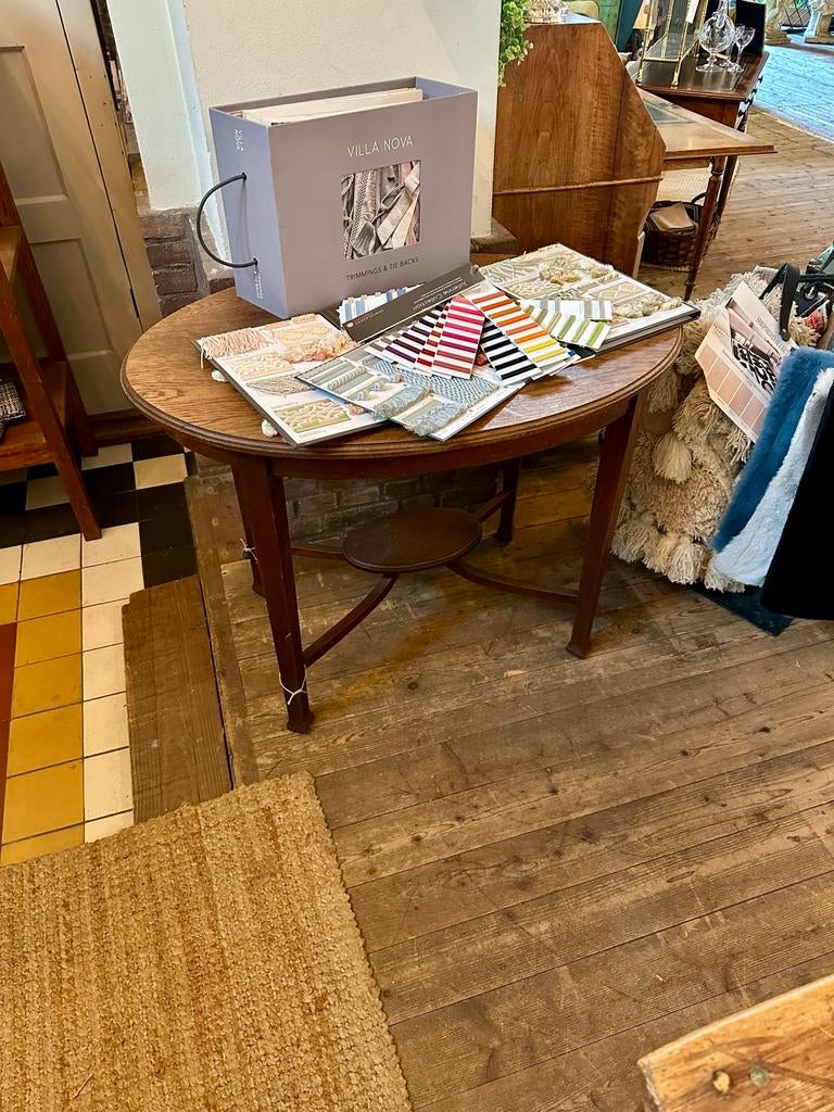 Ronde bruine tafel, Ophalen, Gebruikt, 100 tot 150 cm, -