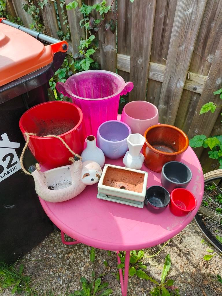 Verschillende bloempotten, Tuin en Terras, Bloempotten, Ophalen, Rond, Aardewerk, Minder dan 40 cm