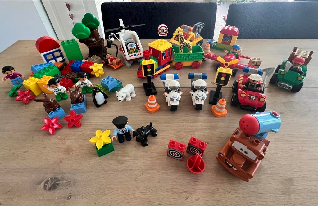 Duplo voertuigen, figuren en losse blokken, Ophalen, Inclusief minifiguren, Overige thema's, Zo goed als nieuw