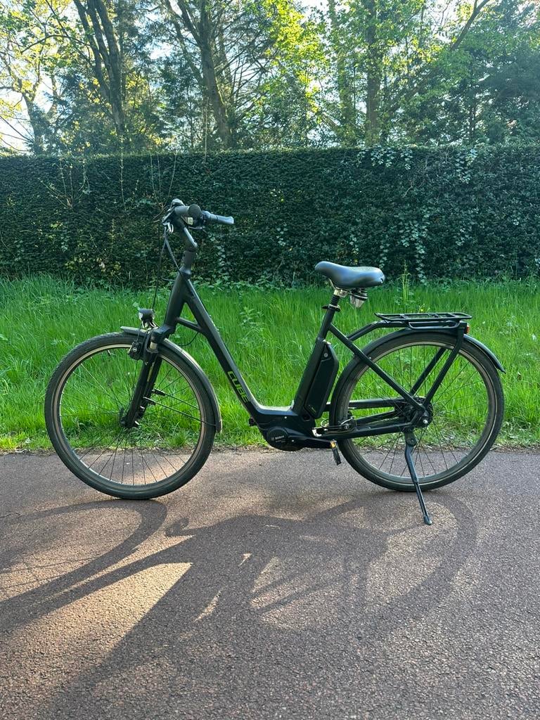 Cube elektrische fiets met Bosch middenmotor en facturen, Fietsen en Brommers, Ophalen of Verzenden, Zo goed als nieuw, Overige merken