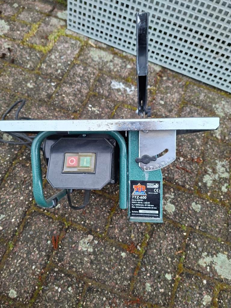 Tegelslijptafel met diamantschijf, Gebruikt, Overige typen, 600 tot 1200 watt, Ophalen of Verzenden