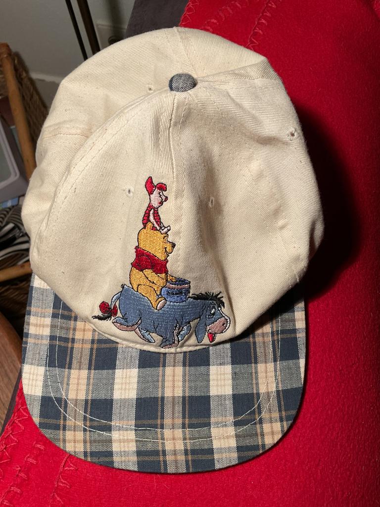 Kinderpet winnie de pooh, Kinderen en Baby's, Kinderkleding | Petten en Hoeden, Ophalen of Verzenden, Jongen of Meisje