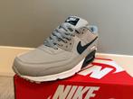 Nike Air Max 90 light grey / black maat 43, Kleding | Heren, Schoenen, Overige kleuren, Nieuw, Ophalen of Verzenden, Sneakers of Gympen