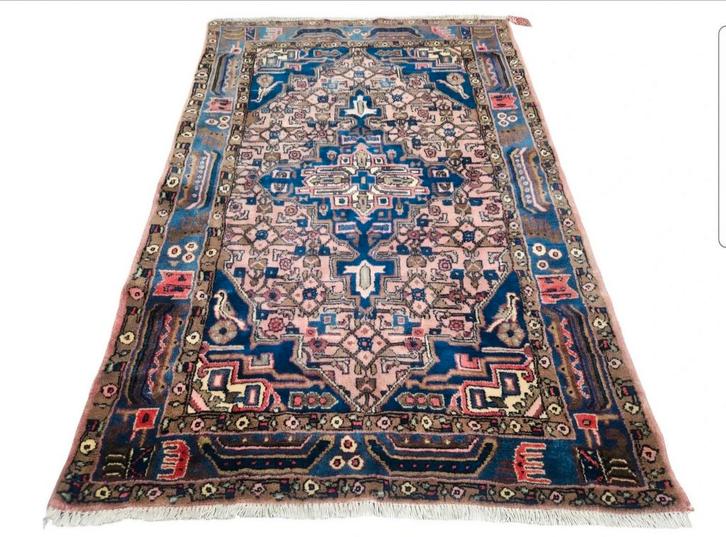 Handgeknoopt Perzisch wol Koliai tapijt soft pink 105x155cm, Huis en Inrichting, Stoffering | Tapijten en Kleden, Zo goed als nieuw