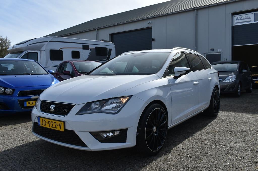 Seat Leon ST 1.4 EcoTSI FR Automaat, Auto's, Seat, Bedrijf, Te koop, Leon, ABS, Airbags, Airconditioning, Boordcomputer, Centrale vergrendeling