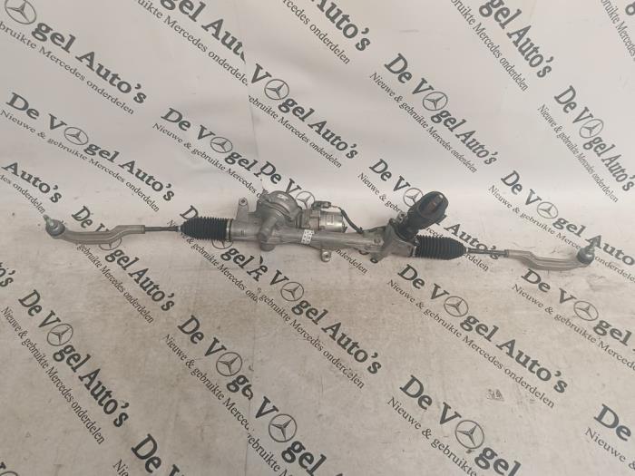 Stuurhuis Bekrachtigd van een Mercedes GLA, Gebruikt, -, Ophalen of Verzenden, -