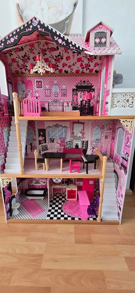 Poppenhuis, Ophalen, Poppenhuis