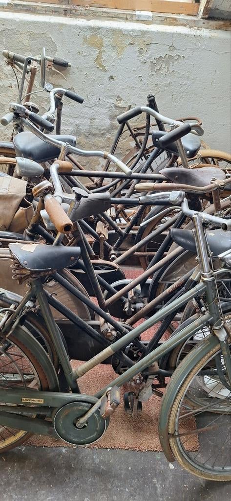 15 oud ijzer fietsen, Hobby en Vrije tijd, Overige Hobby en Vrije tijd, Gebruikt, Ophalen